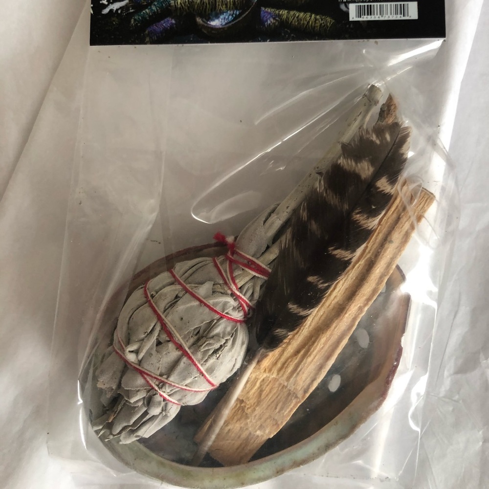 Beginners Smudge Kit✨ - Picture 2 of 5
